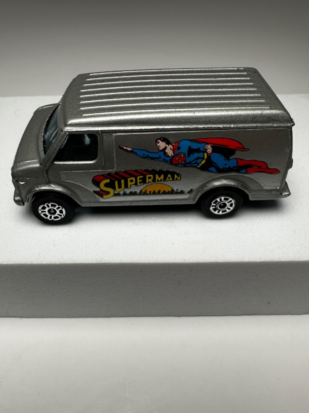 Vintage 1978 Corgi Juniors Superman Supervan U.S. Van Made in Great Britain - Picture 2 of 7